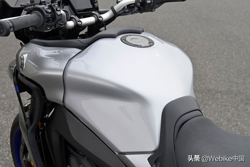 雅马哈摩托车tracer9gt试驾,雅马哈摩托车tracer9