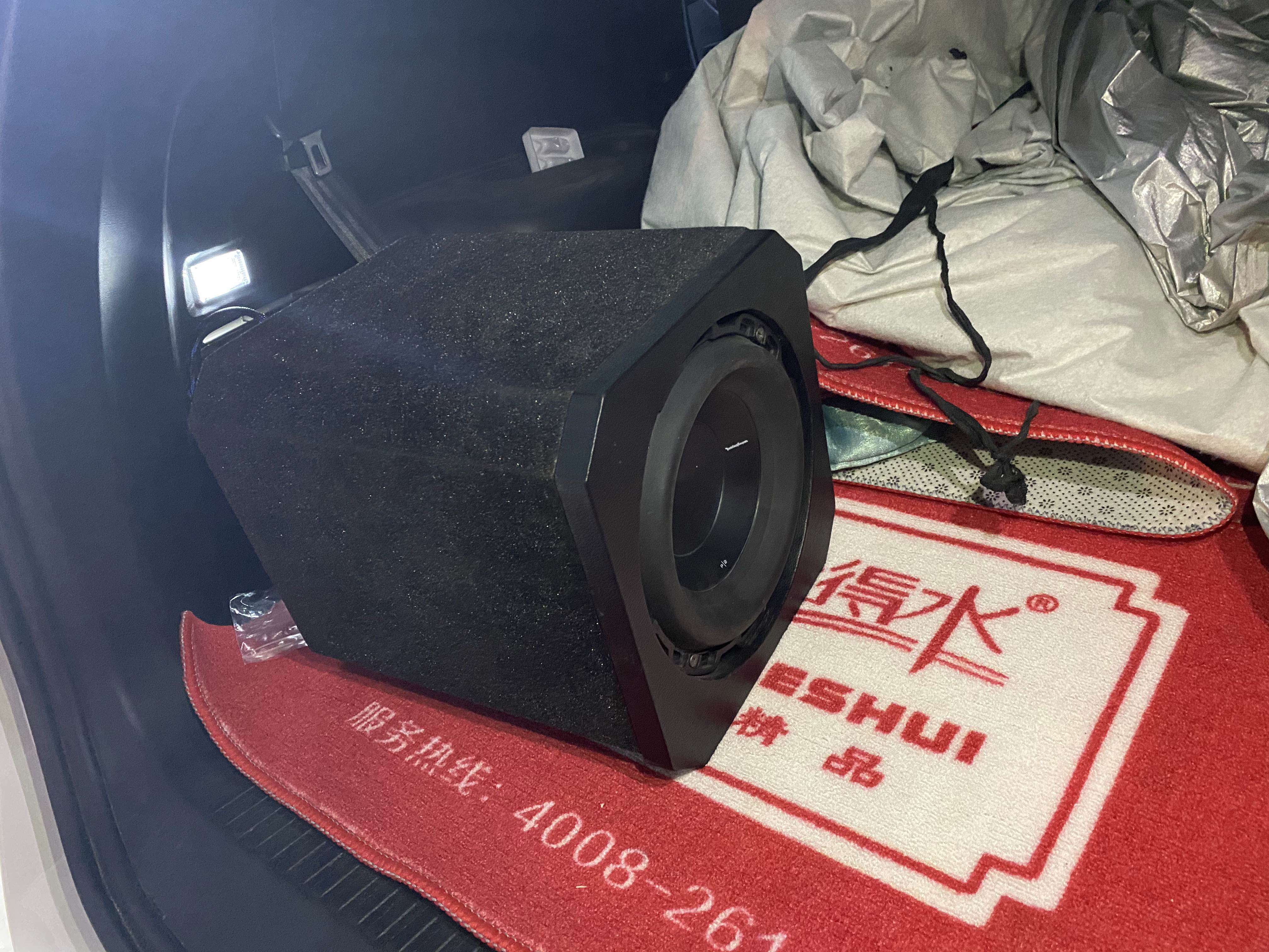 倒模工艺很nice宝骏360汽车音响改装美乐福X5+中低音倒模工艺