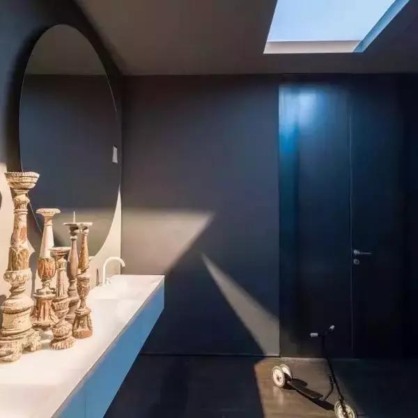 厉害了，这才真正的日光灯，光线再不好的屋也能享受阳光普照了！