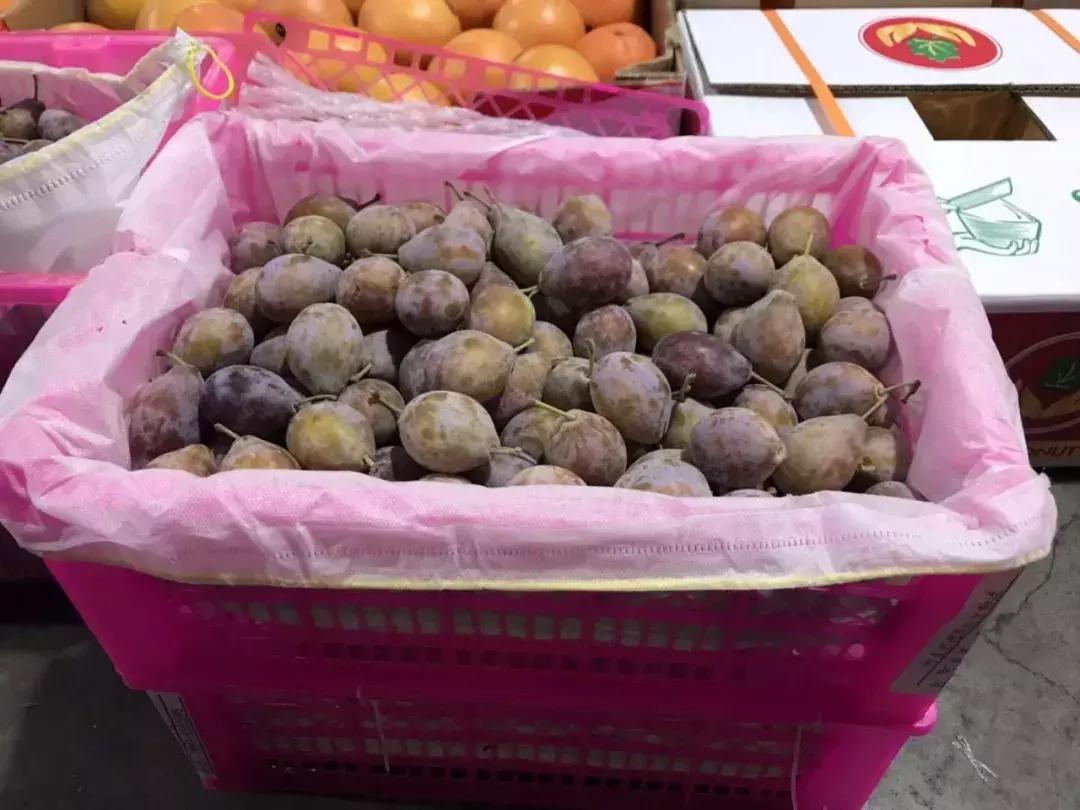 进口水果贵的原因在哪里,进口水果有哪些猫腻