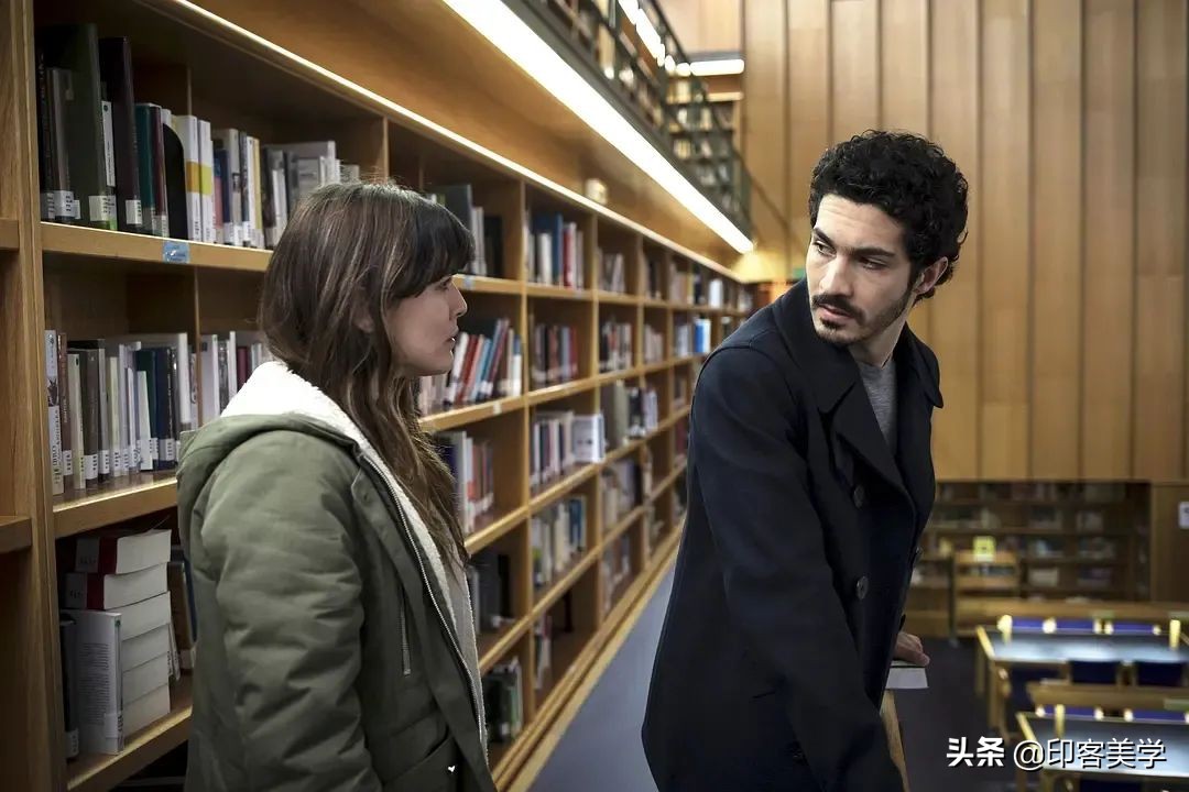 那些让你感觉脑洞被撕开的电影,十部平行时空的电影回到了原始