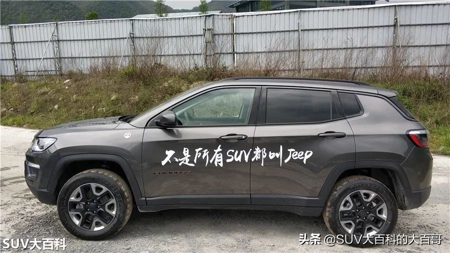 15款jeep指南者新车多少钱,15jeep指南者2.0落地多少