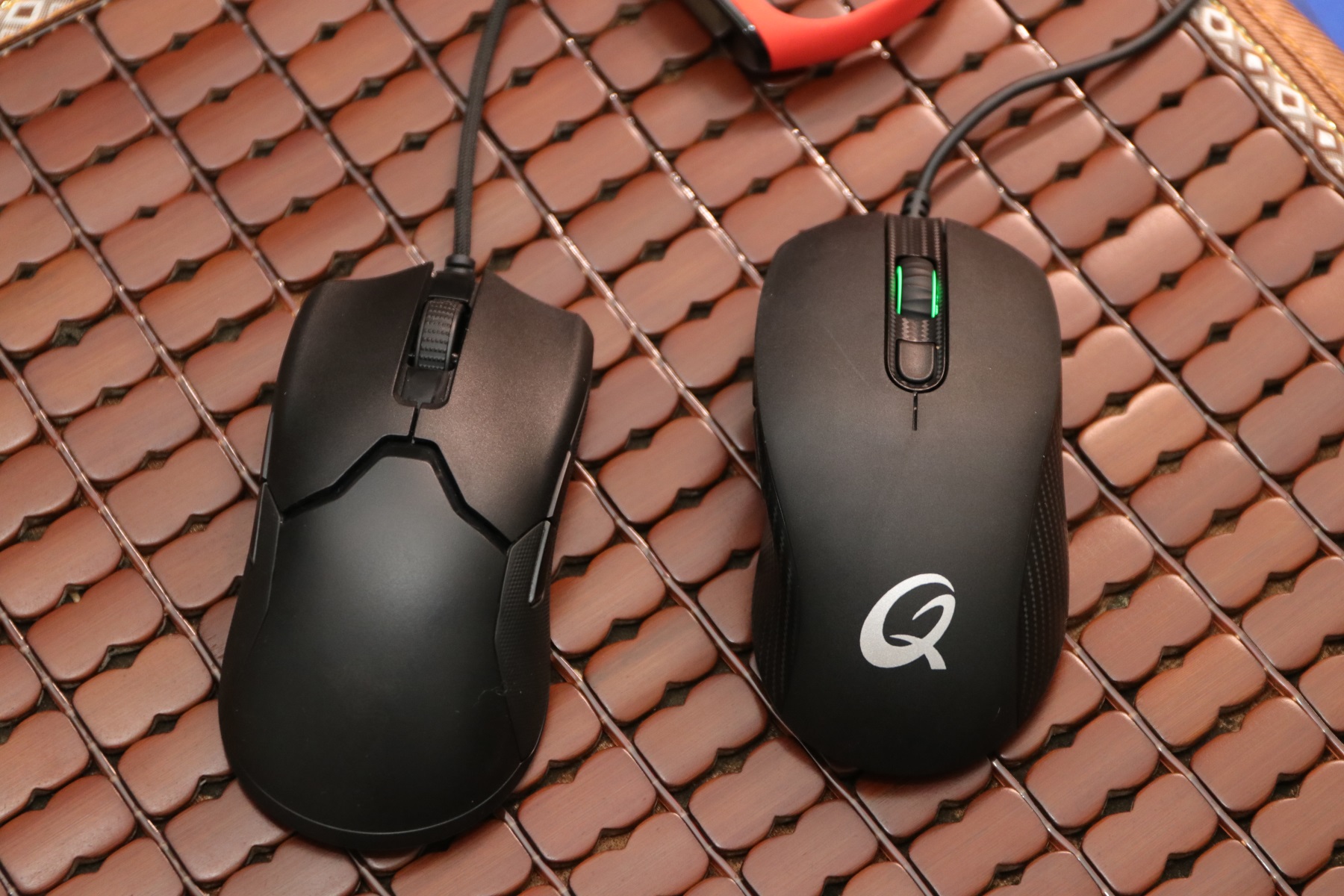 不开孔镁合金鼠标,低价无线鼠标推荐电竞