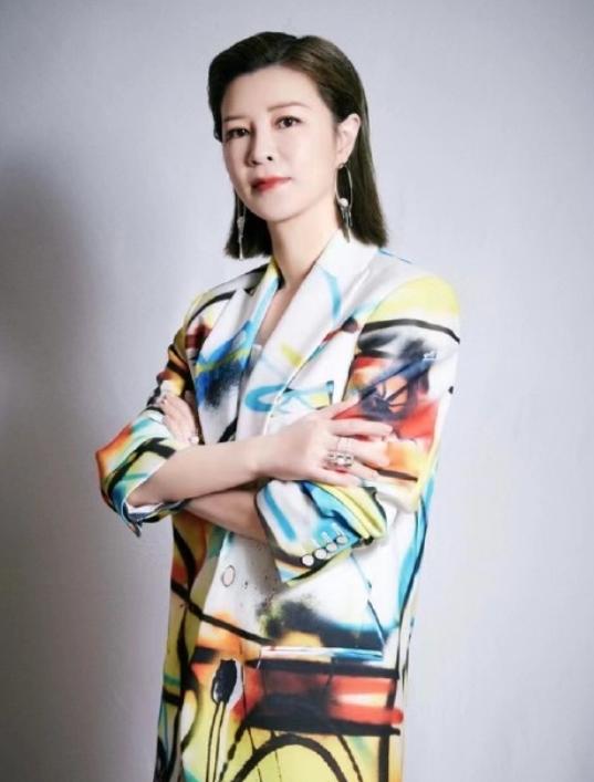 刷微博容易手滑怎么办？张艺兴告诉你答案，杜华学着点