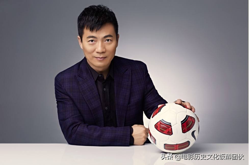 你不是一个人在战斗黄健翔解说,黄健翔经典解说他不是一个人