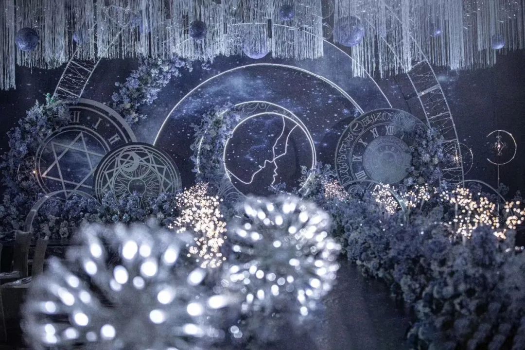 一场神秘浪漫的星空的婚礼,神秘浪漫的蓝色星空婚礼