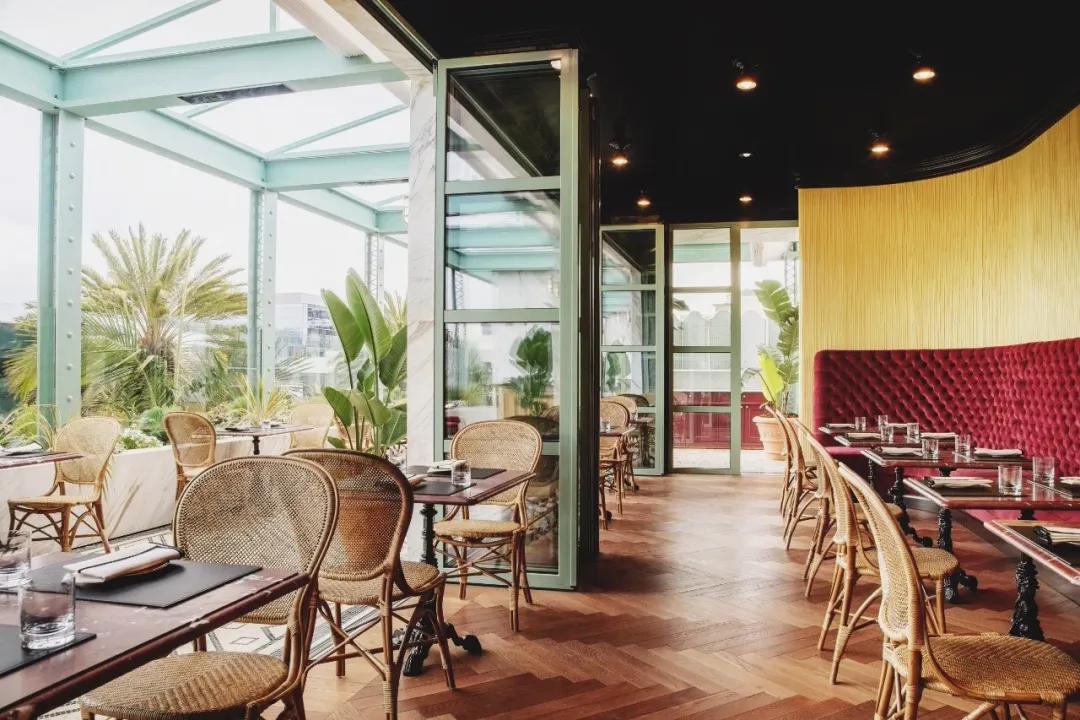 lv咖啡店设计风格,gucci高端店铺设计