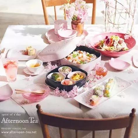 樱花春季居家搭配,樱花里的最美穿搭