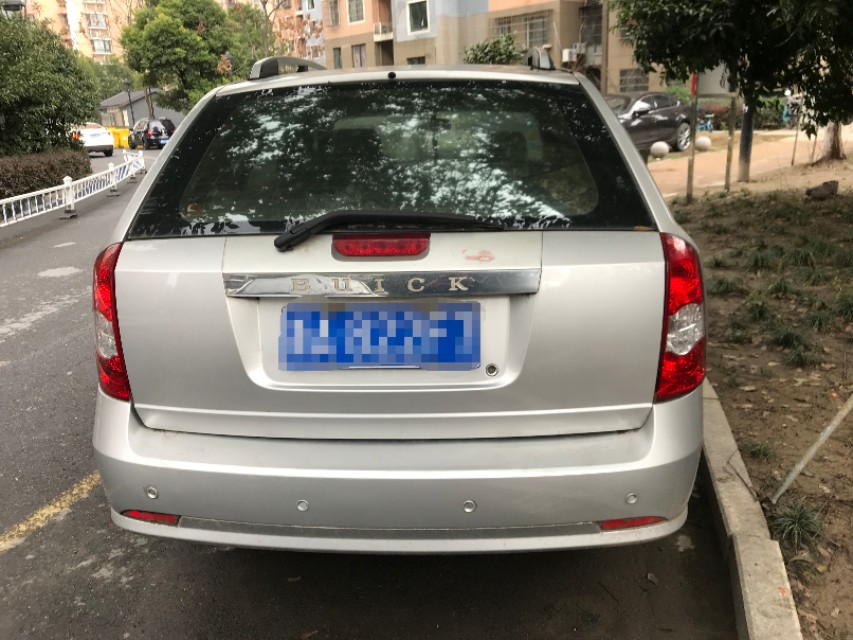 瓦罐迷,二手别克凯越旅行车