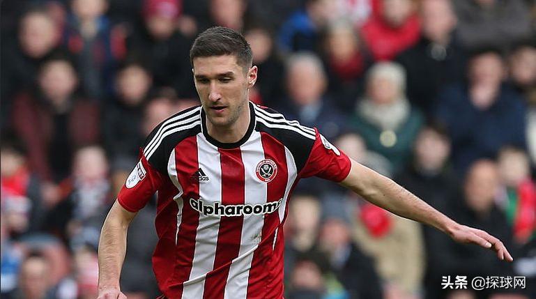 椋庝簯鍐嶈捣鍝ュ摜涔橀鐮存氮,鑻辫秴椋庝簯鍐嶈捣