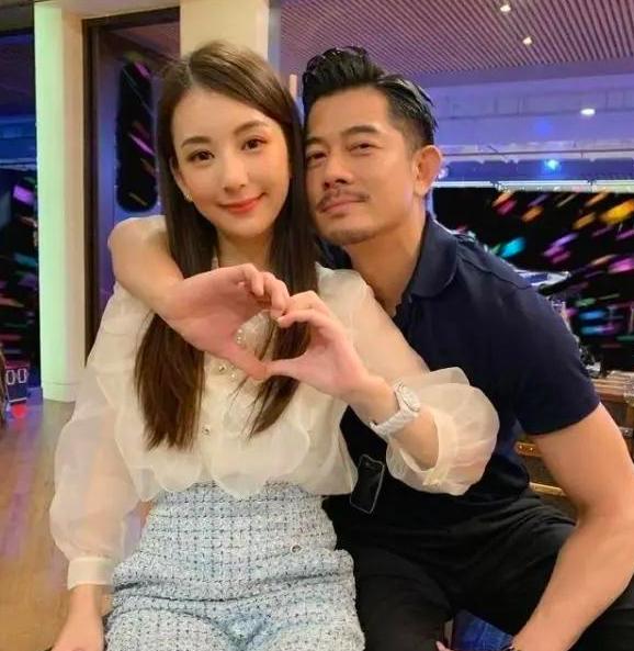 天王嫂方媛在微博上发文,天王嫂方媛走出好友离世阴霾