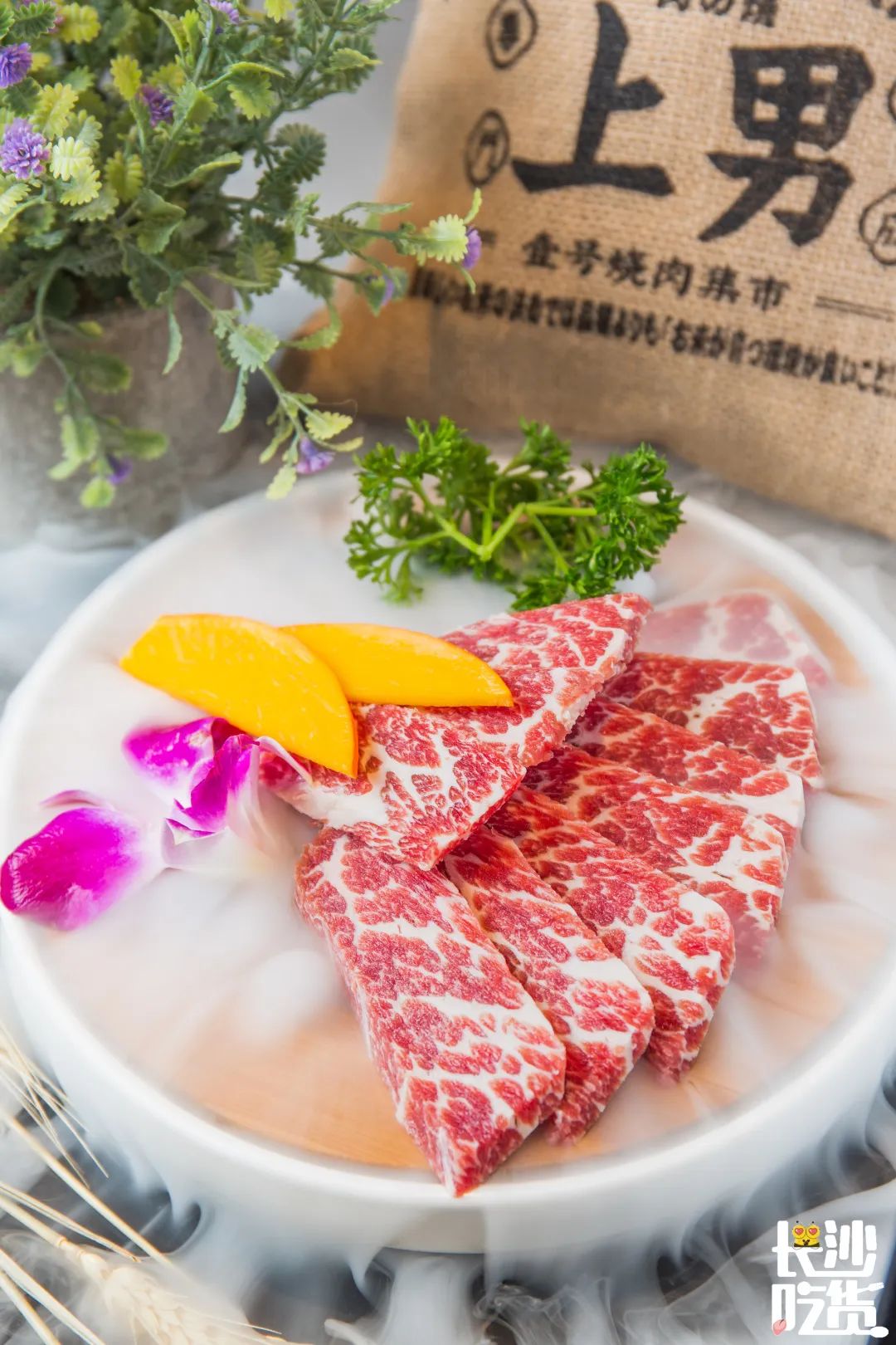 当代年轻人消费观摩托车,当代年轻人的消费观你中招了吗