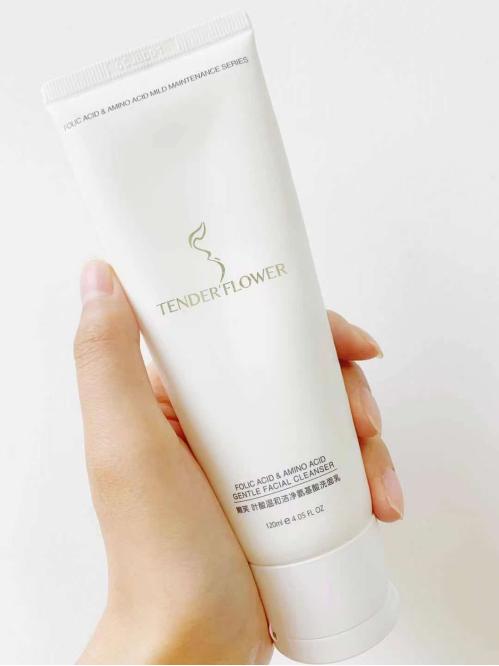 最近美白洗面奶很火是智商税吗,哪些洗面奶能真正美白不交智商税