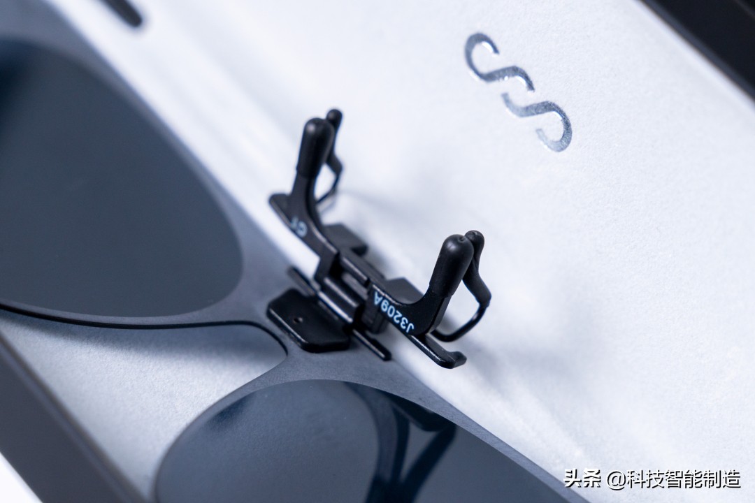 镜片渐变色防蓝光眼镜,防雾眼镜蔡司镜片