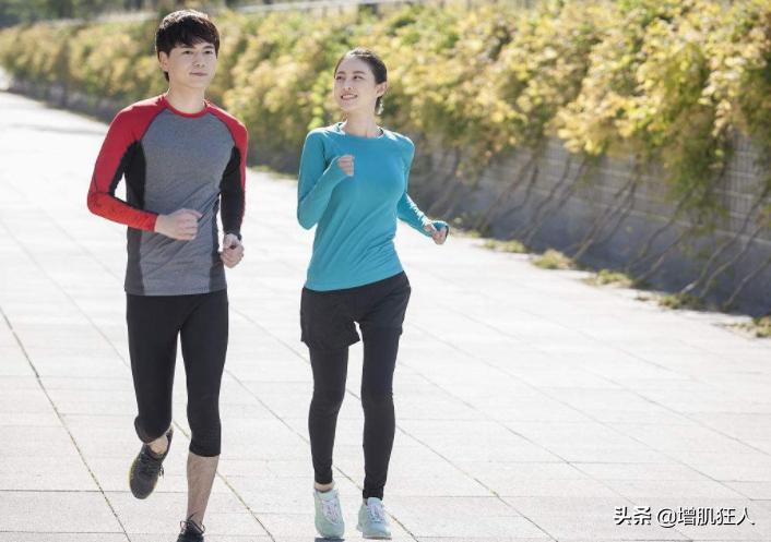 长跑有什么好处和功效,五公里长跑对身体有什么好处