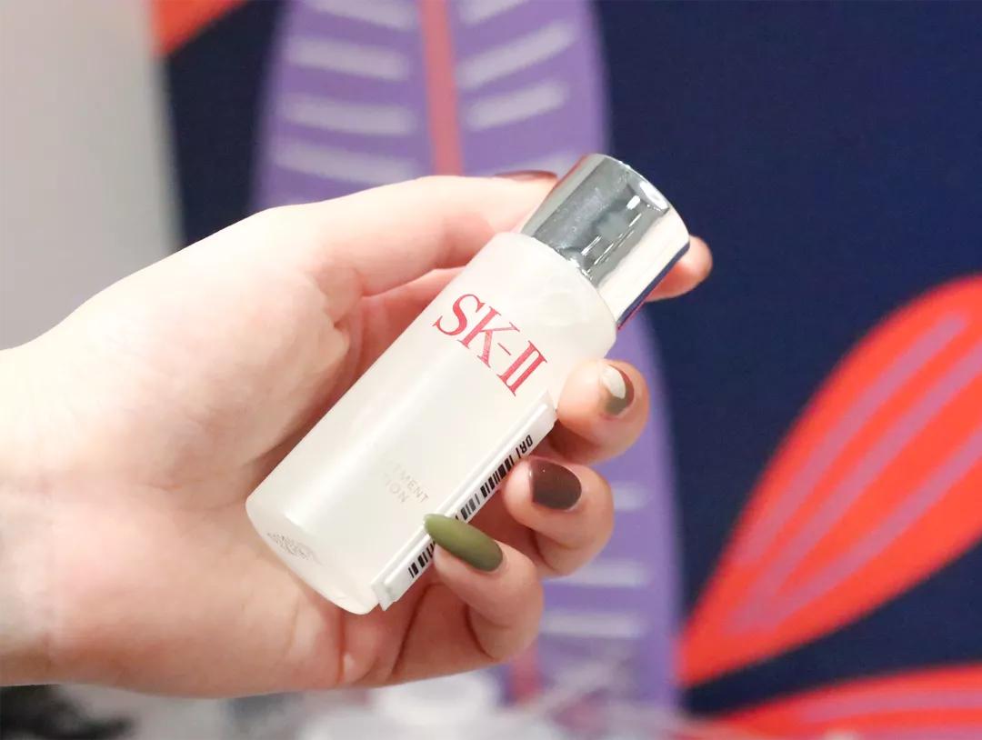 火爆小红书的调色师来柳巷贵都啦！超大牌小样超全美妆等你来打卡