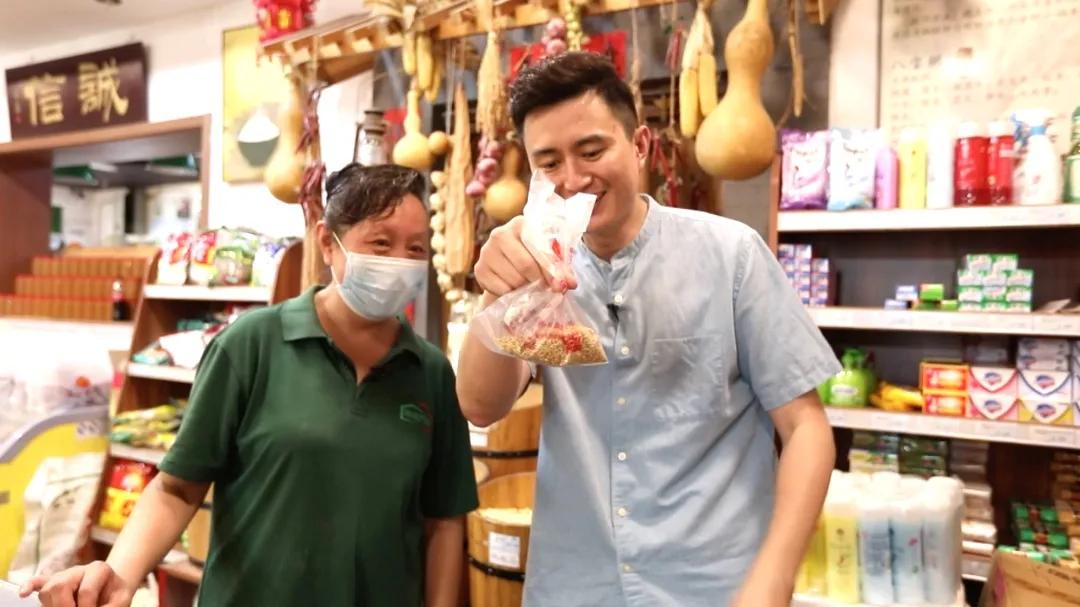 正宗老北京二八酱国营店,探秘老北京炸酱面