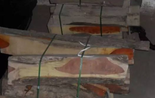 微凹黄檀和交趾黄檀的区别,交趾黄檀与微凹黄檀的区别