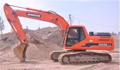 十大品牌挖掘机哪个更好,60型挖掘机排行榜