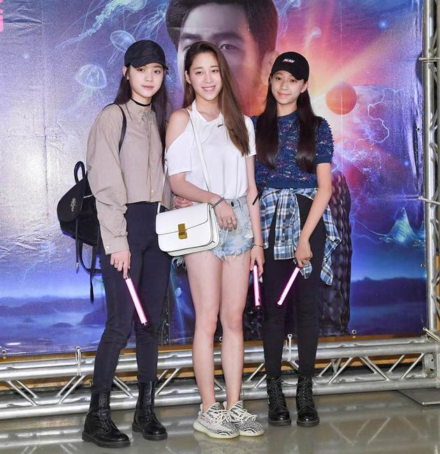 欧阳妮妮和欧阳娜娜什么关系,欧阳妮妮跟欧阳娜娜什么关系