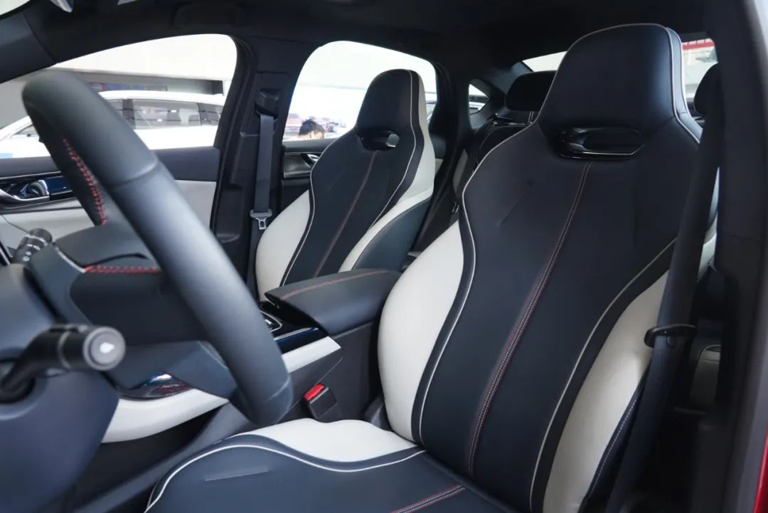 比亚迪秦plusdmi冠军版驾驶感受,比亚迪秦plusdmi纯燃油加速测试