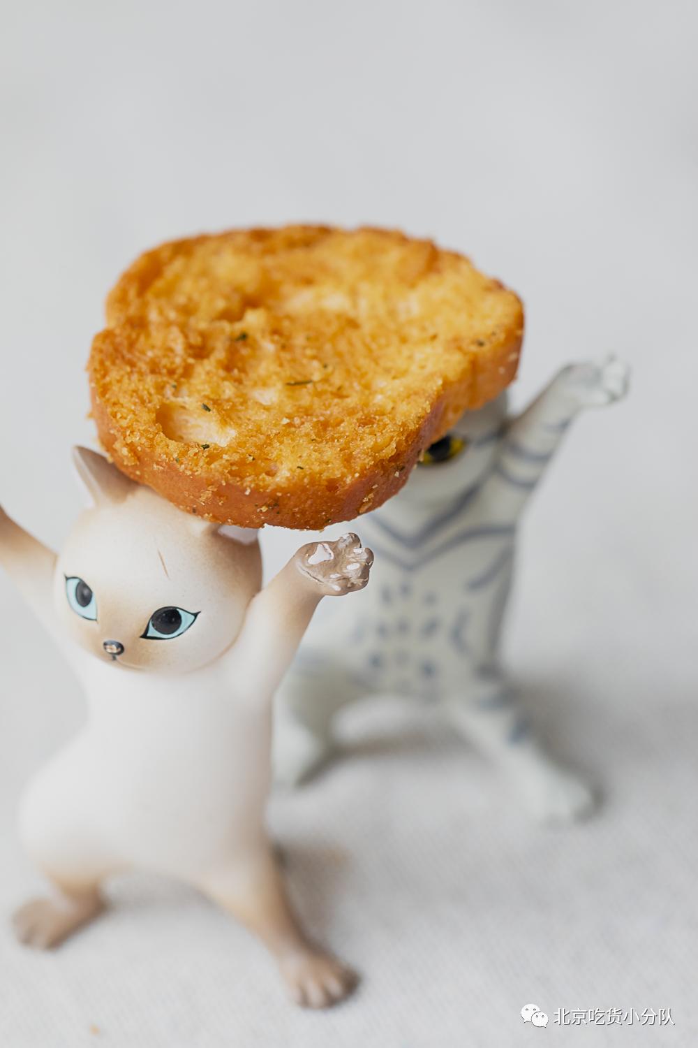 这届年轻人都在偷偷买什么零食,年轻人必买的零食