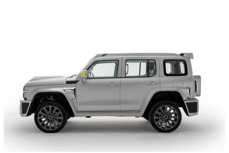 长城“飘”了？赛博坦克300卖30.8万，值不值？