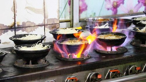 探秘北京大学食堂,四川探秘大学食堂