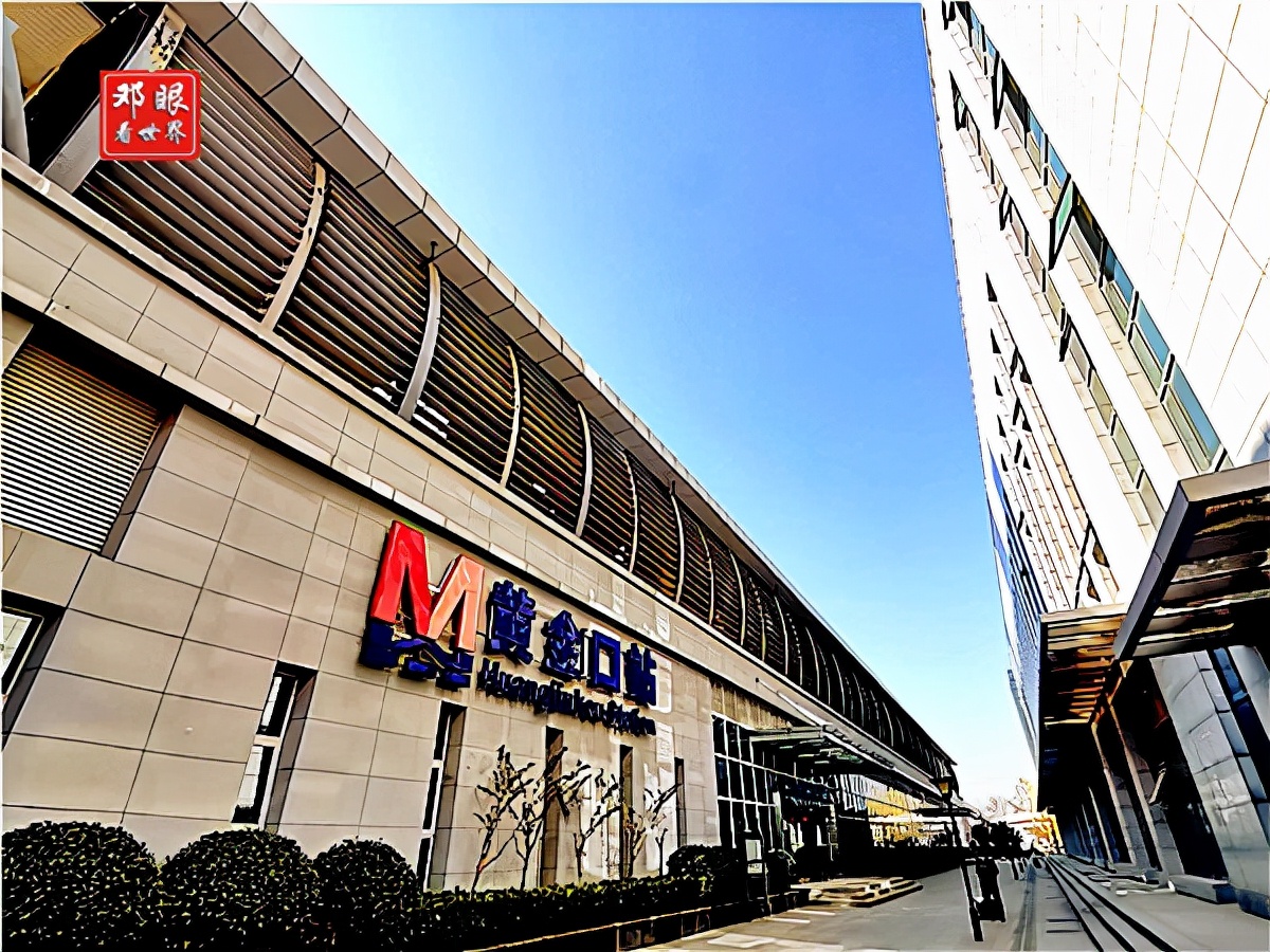 因为没有了蔡甸人，汉阳黄金口地铁站与周边商铺太寂寞了（7图）