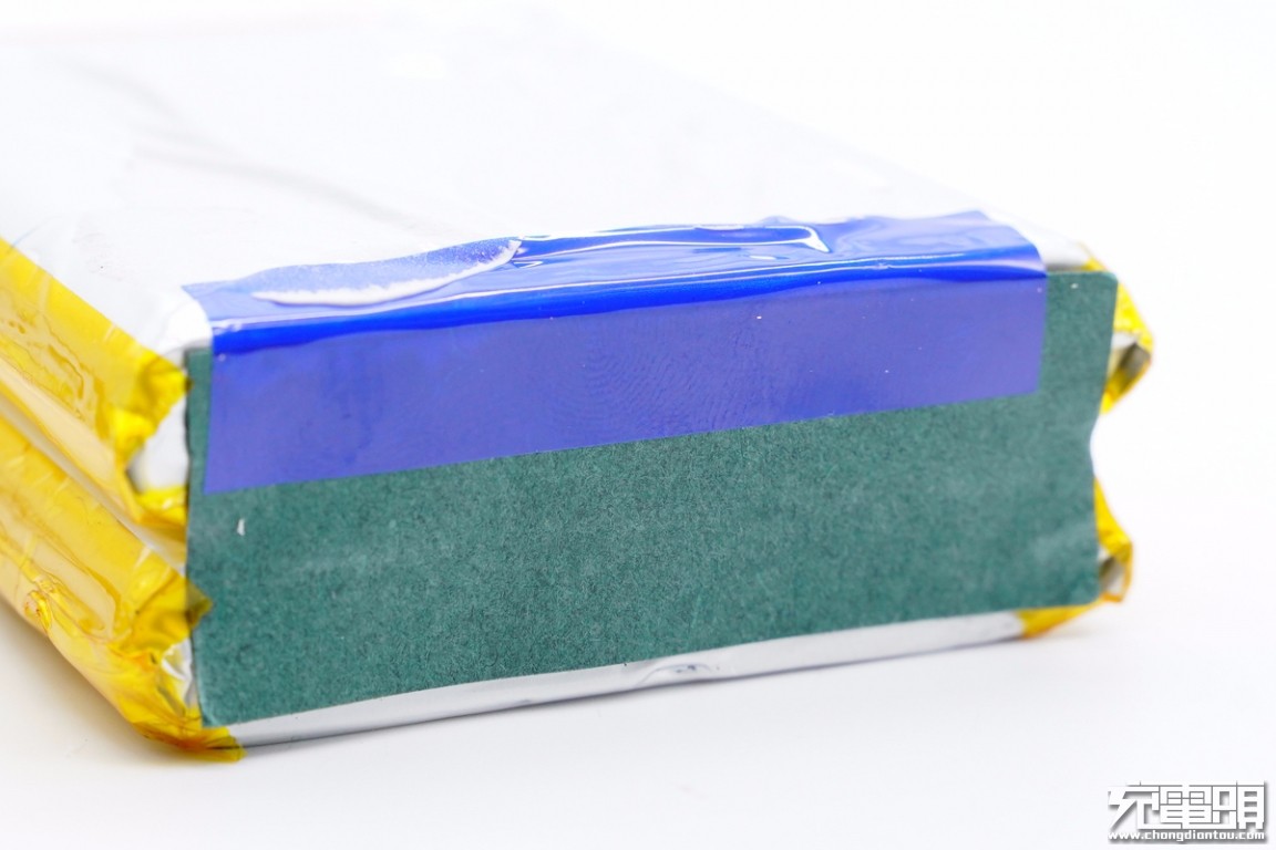 台电能量怪兽57000毫安充电宝拆解,台电20000毫安充电宝拆解