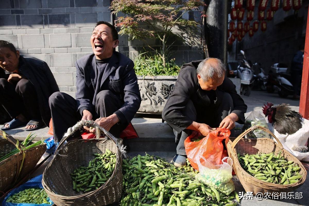 农民外出打工该做什么工作,未来三四线城市农民什么职业吃香