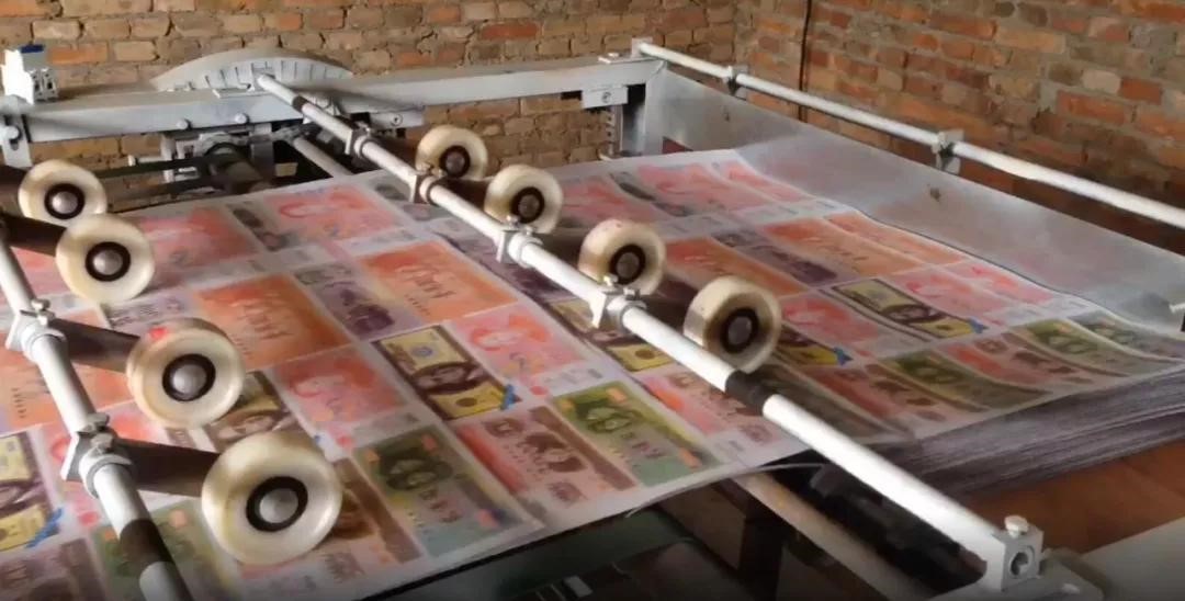 活久见！中国冥币在国外火了，网友：天地银行之欧美分行？