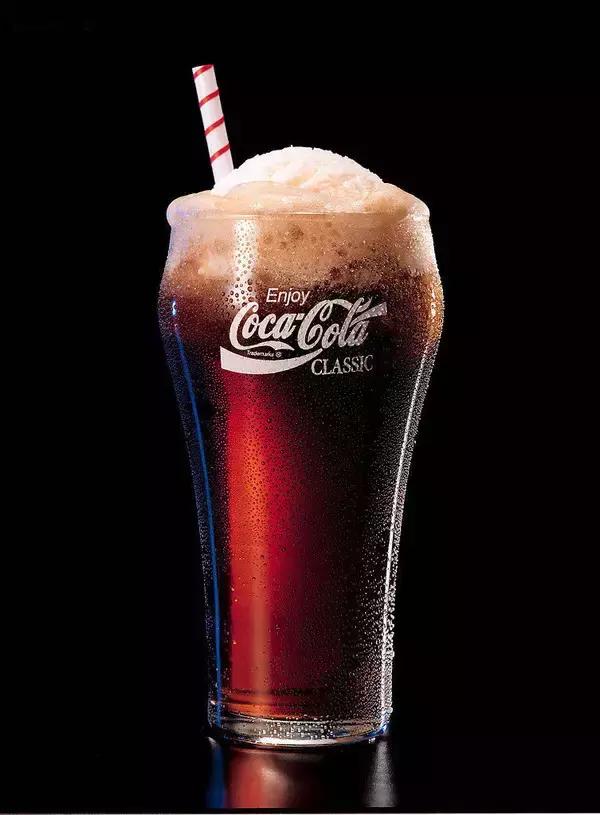 银内胆茶杯里的茶垢怎么去除,保温杯茶垢怎么去除最好方法