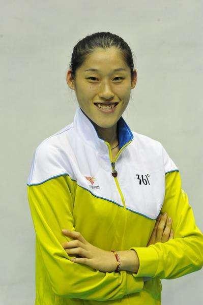 中国女排vs加拿大女排首发名单,泰国女排决赛中国女排名单