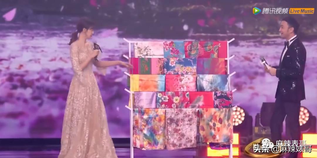 微博之夜谁拿奖谁尴尬,微博之夜为什么能请来这么多人