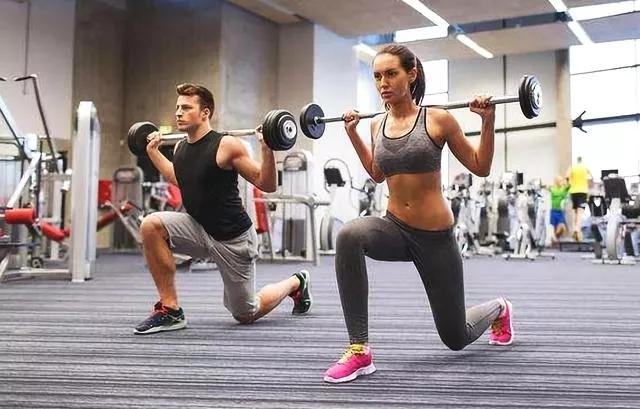 减肥期便秘还掉秤,减肥期便秘也不掉秤是怎么回事