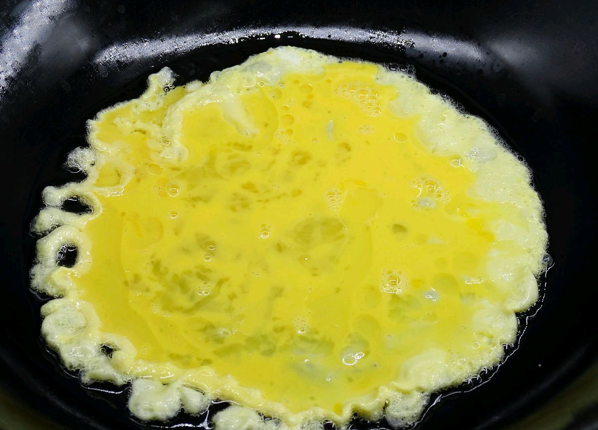 和馅是先放油还是先放水,饺子馅什么时候放盐最合适