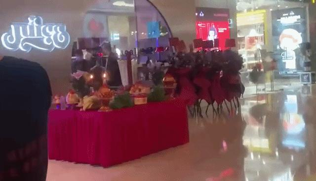 露脚趾？陈冠希Clot x sacai跌破1500元！运费400，遭取消订单