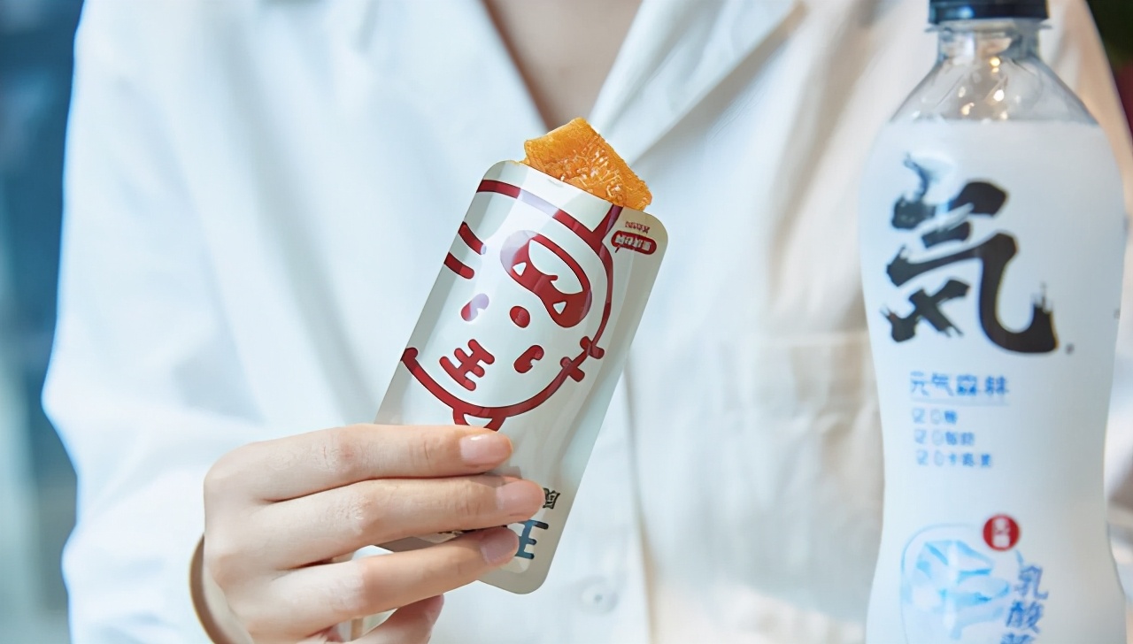 元气森林和三只松鼠,元气森林三只松鼠