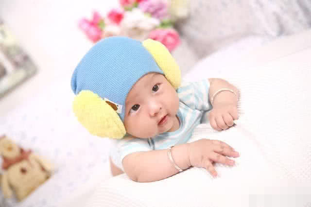 如何挑选宝宝湿巾,宝宝湿巾应该怎么选