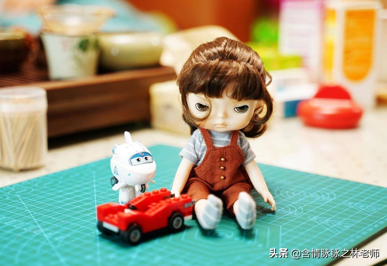 给女儿买60cm娃娃,给女儿买玩具芭比娃娃