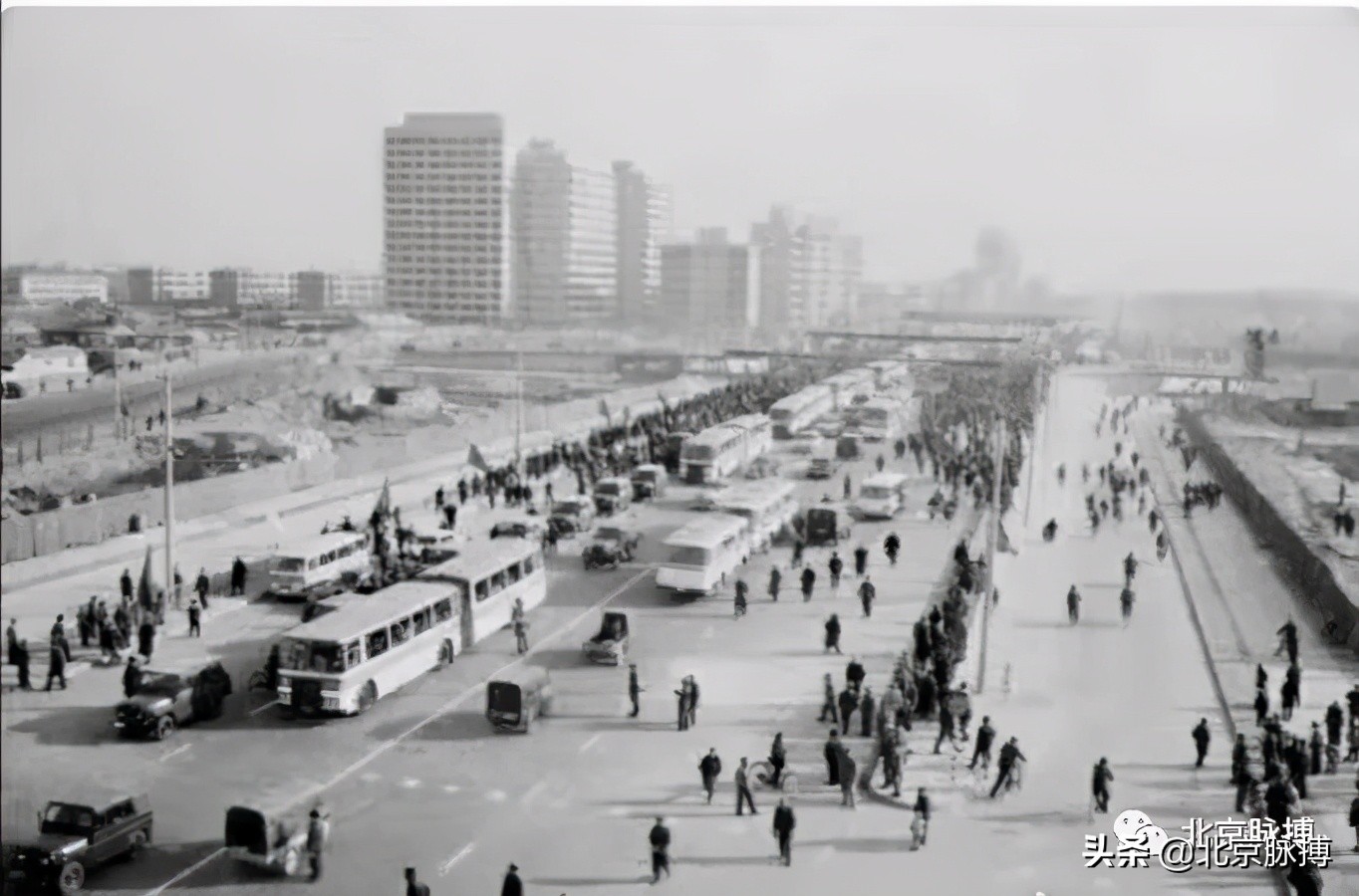 记忆中的北京绘画,这些画最能还原真实的老北京