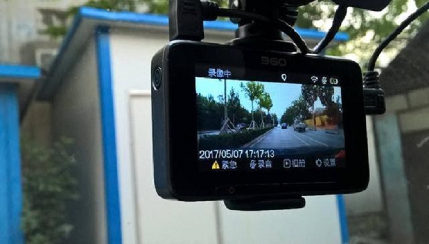 行车记录仪内存满了如何手动清除,行车记录仪内存满了怎么删除教程