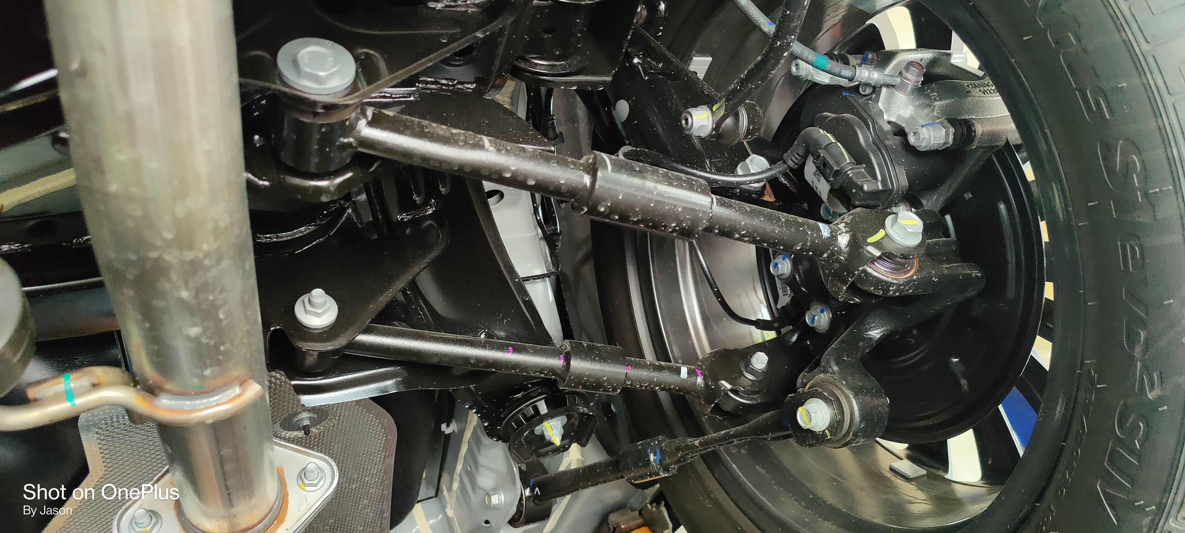 长安unik智电idd底盘装甲,unik底盘装甲做得怎么样