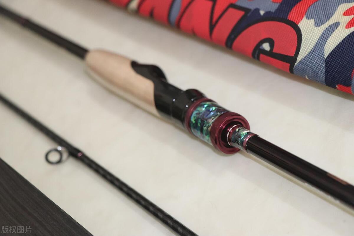 推荐一套500元纺车轮路亚套装,新手500以内的路亚套装