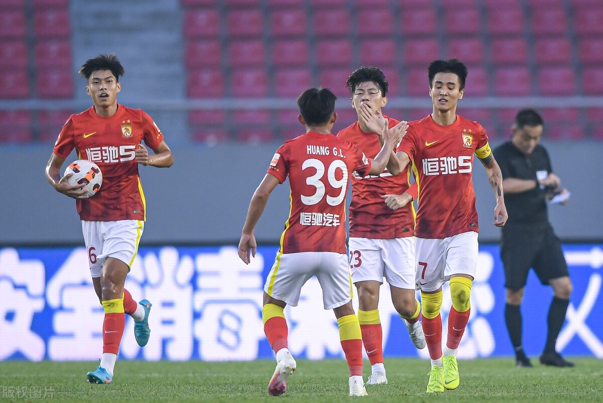 国足好的表现,国足好球集锦