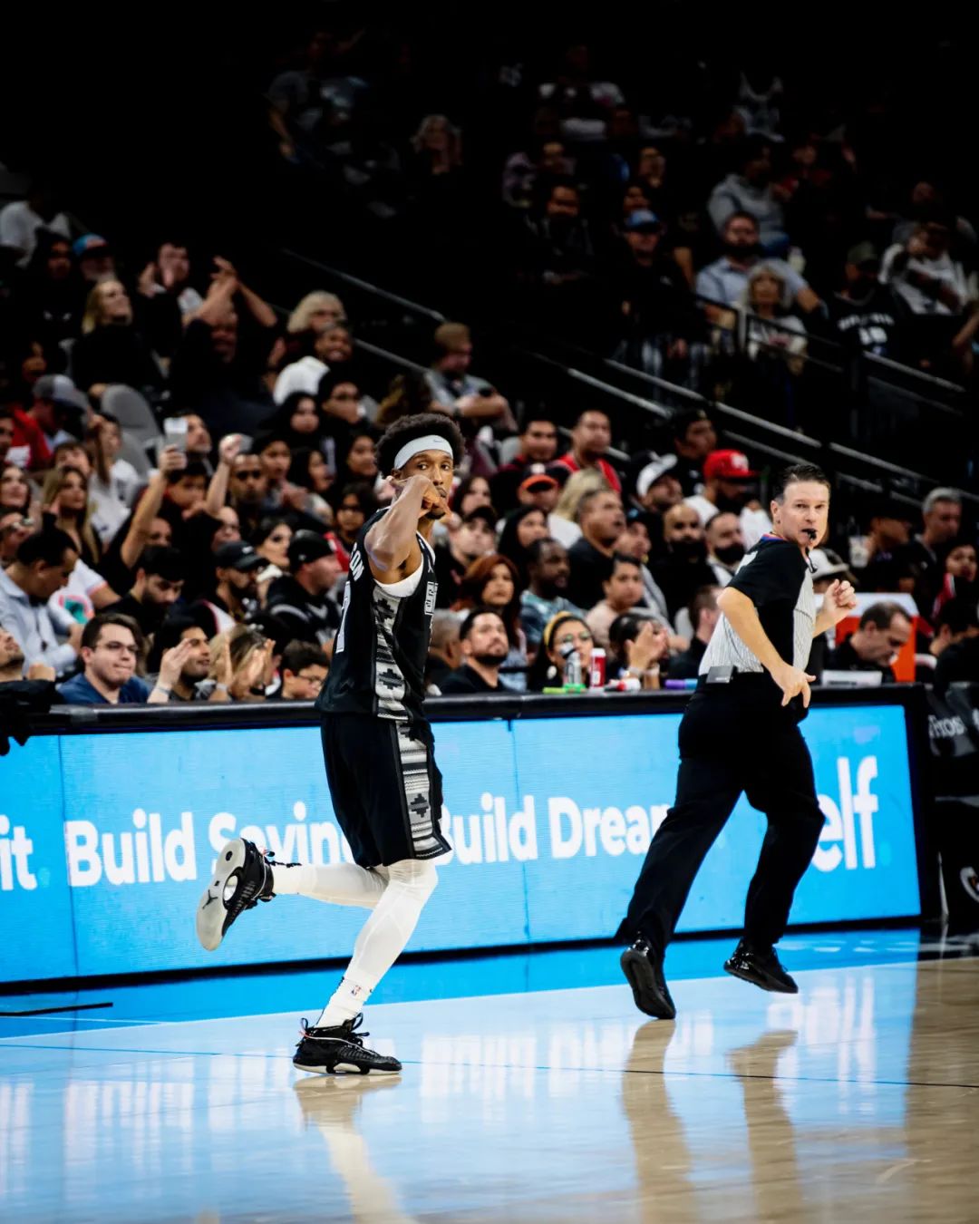 圣城美酒分外香，贺君突破两万关