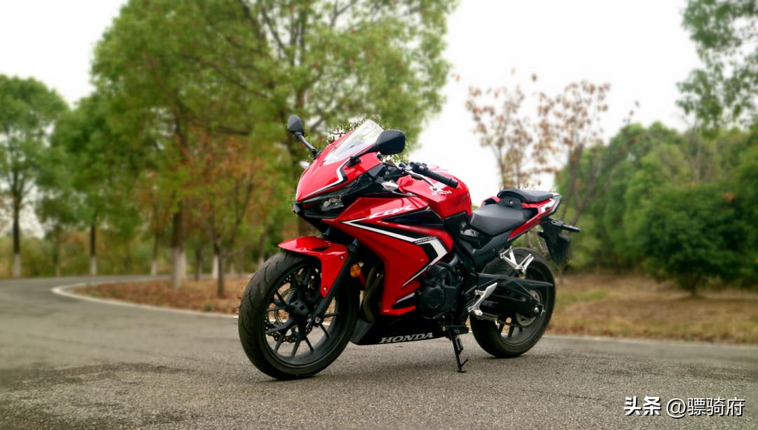 要啥没啥就是有个好心情,要啥没啥还想要浪漫