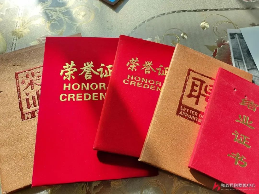 【文化和政】张廷忠：痴爱“咪咪”一生无悔