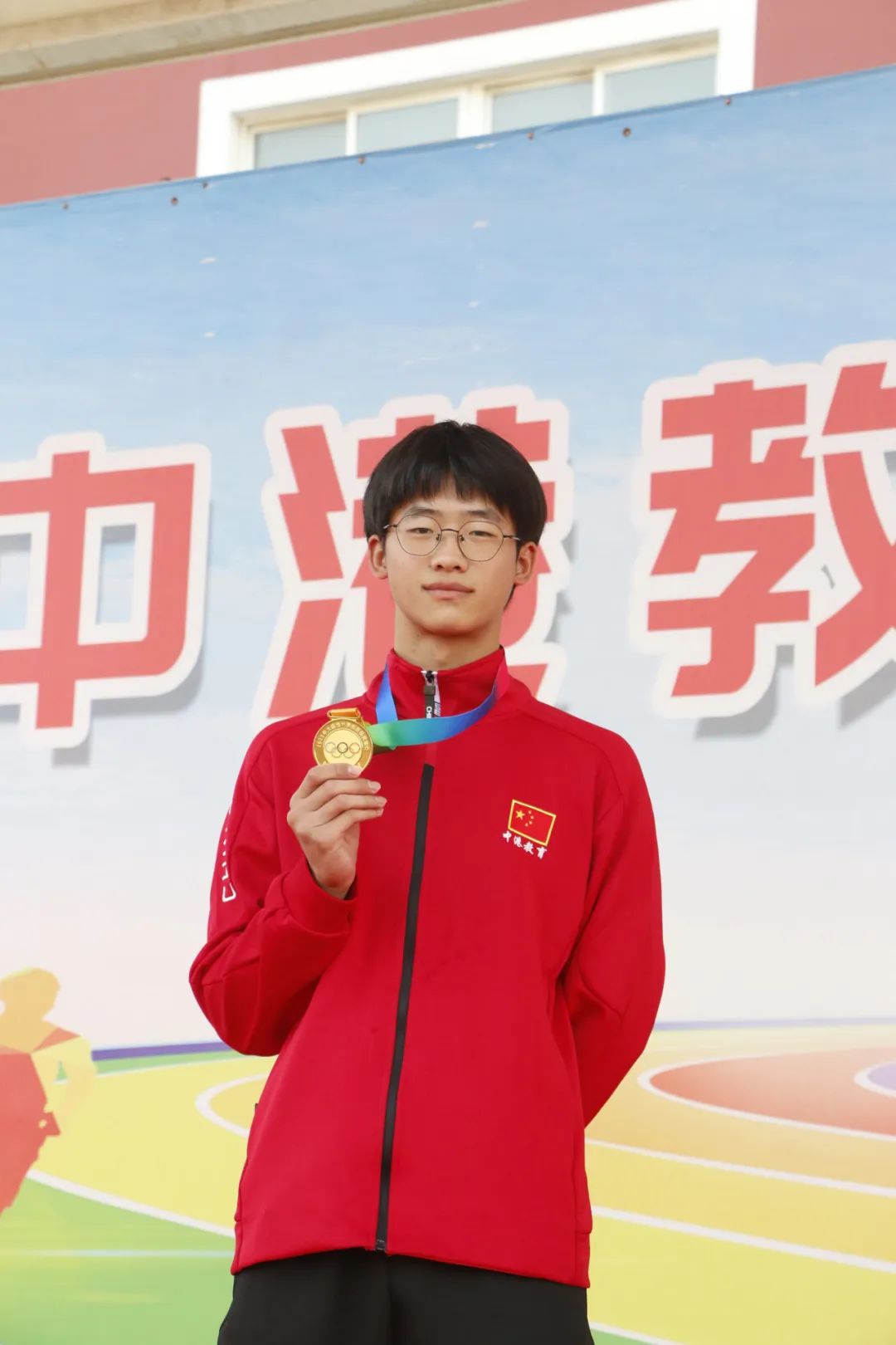 中港高考成绩,中港教育2021迎新晚会